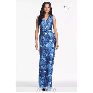 Sachin & Babi
Adellyn Gown - Indigo Grandiflora - blue floral size 8 NWT